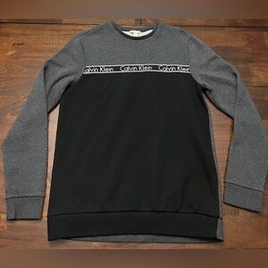 Calvin Klein Grey & Black Pullover Sweatshirt Men's size Small